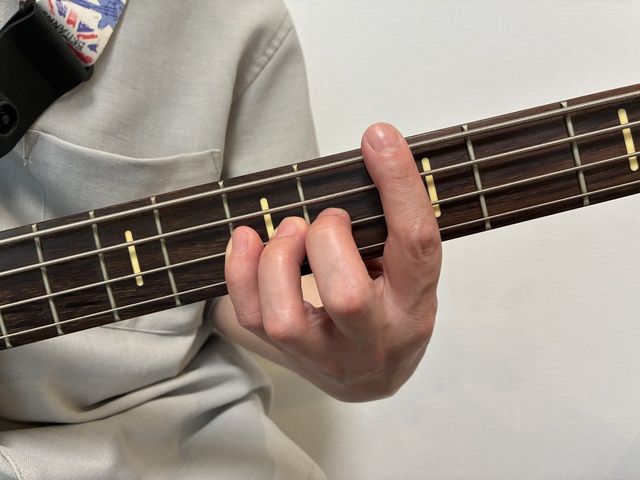 4.Aオクターブ小指